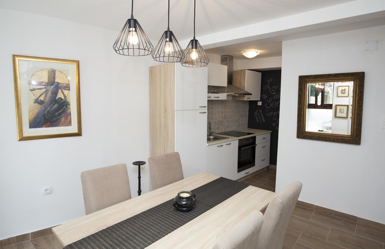 Sweet Apartment City Center Split Exterior foto